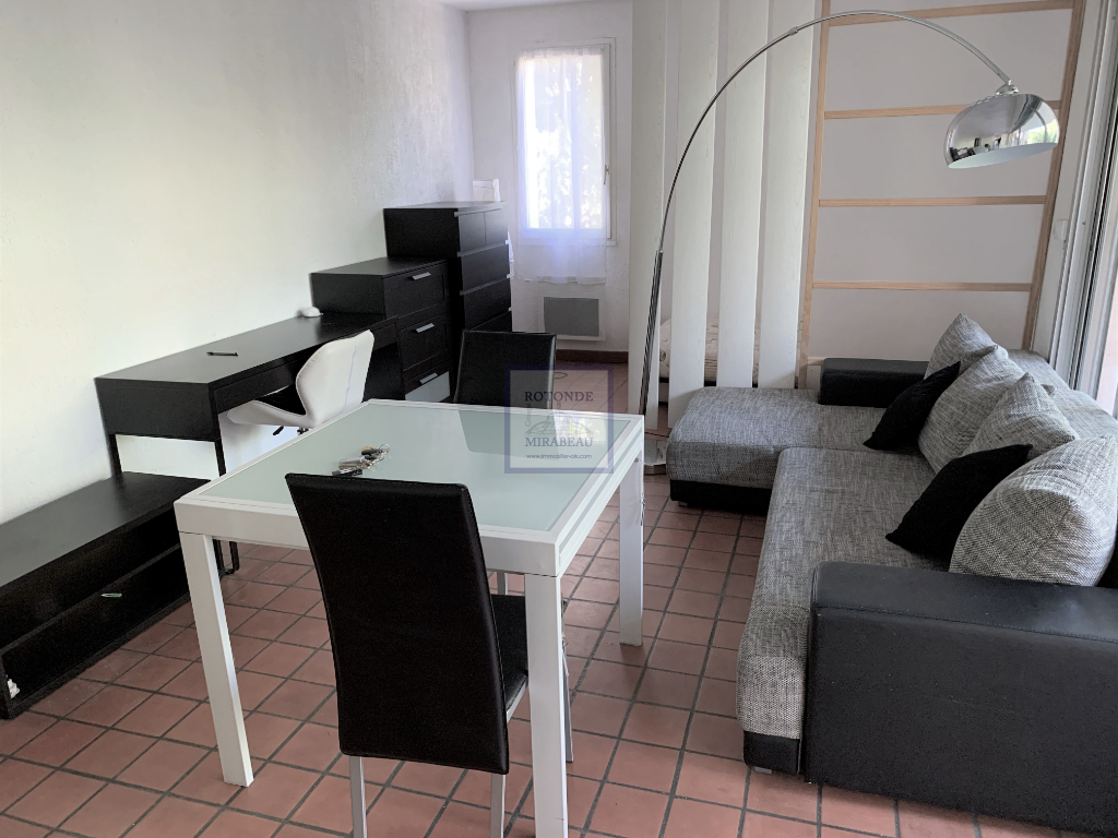 Location Appartement AIX EN PROVENCE surface habitable de 32.86 m²