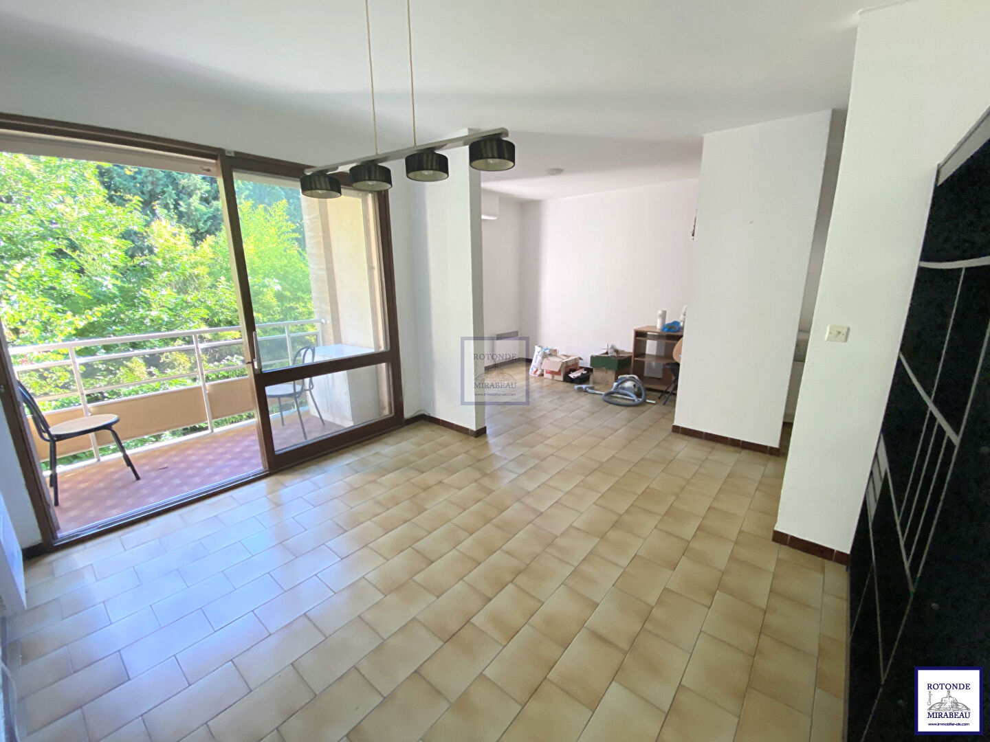 Location Appartement AIX EN PROVENCE 1 salles d'eau