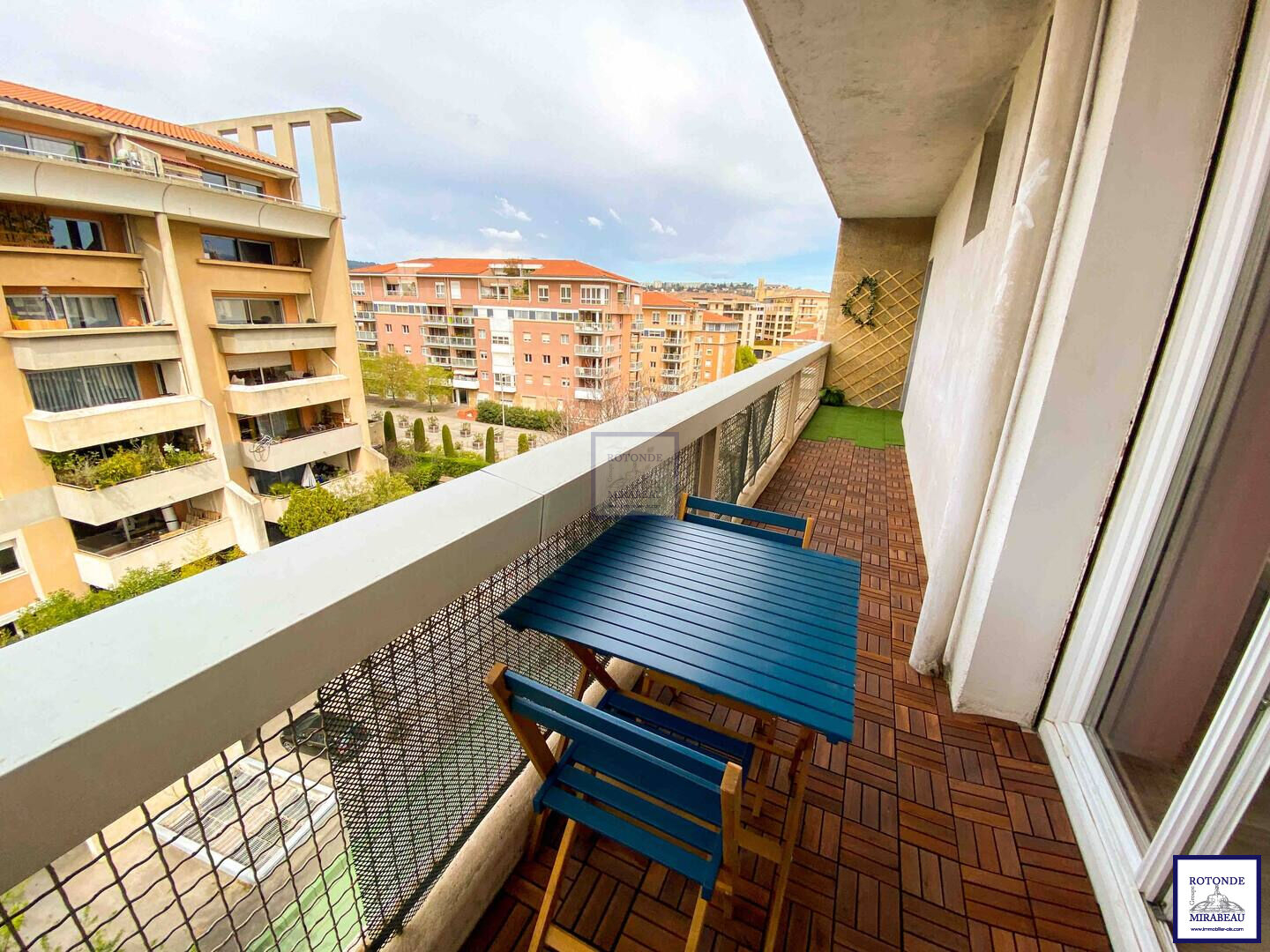 Location Appartement AIX EN PROVENCE 1 salles de bain