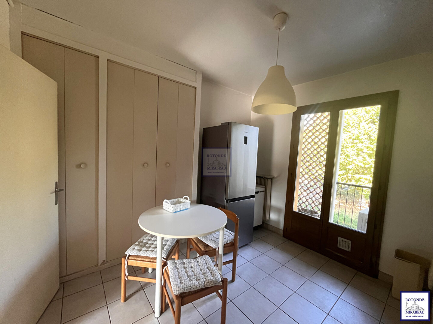 Vente Appartement AIX EN PROVENCE séjour de 33.6 m²