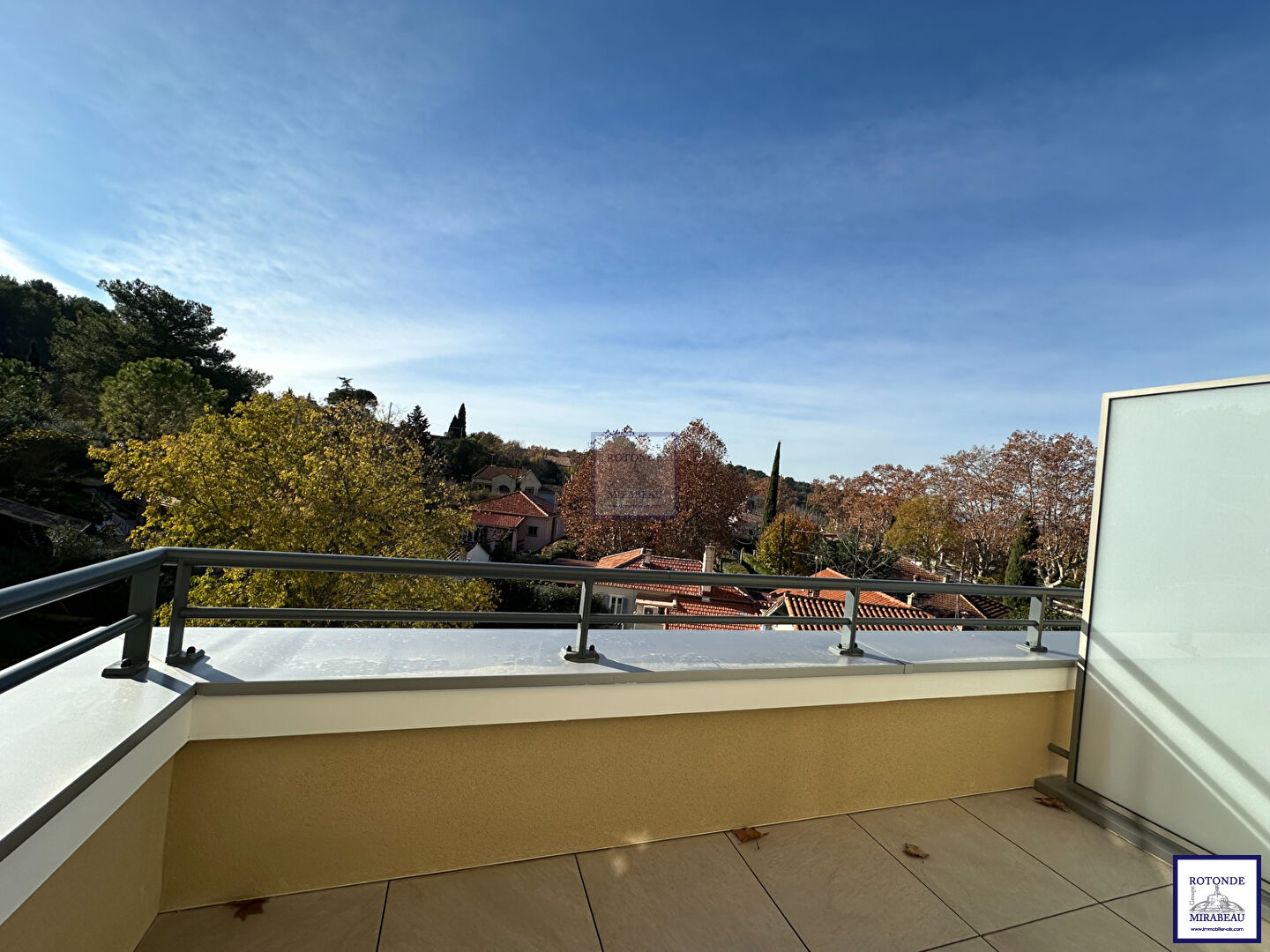 Location Appartement AIX EN PROVENCE 1 salles d'eau